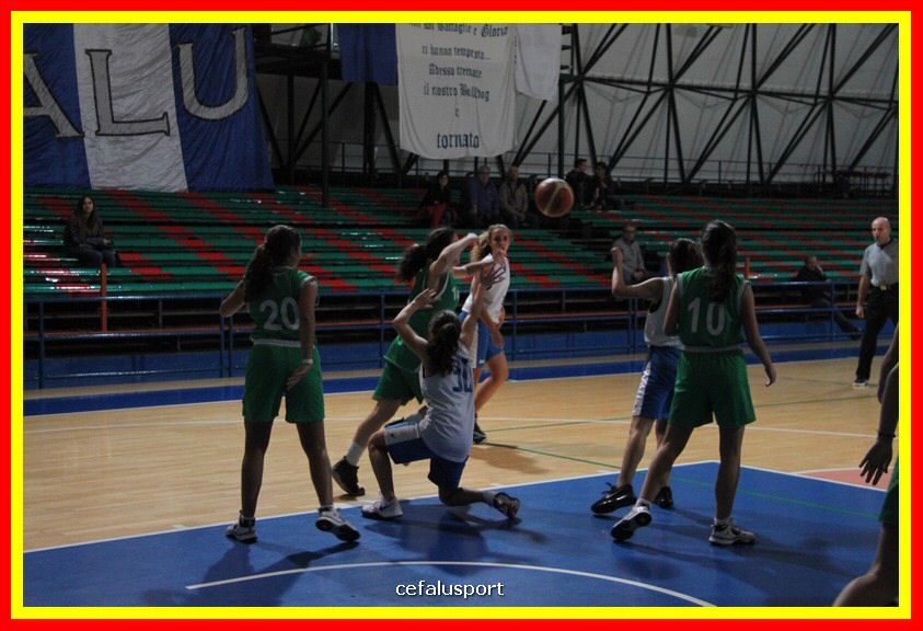181126 Basket_Femm 034_tn.JPG
